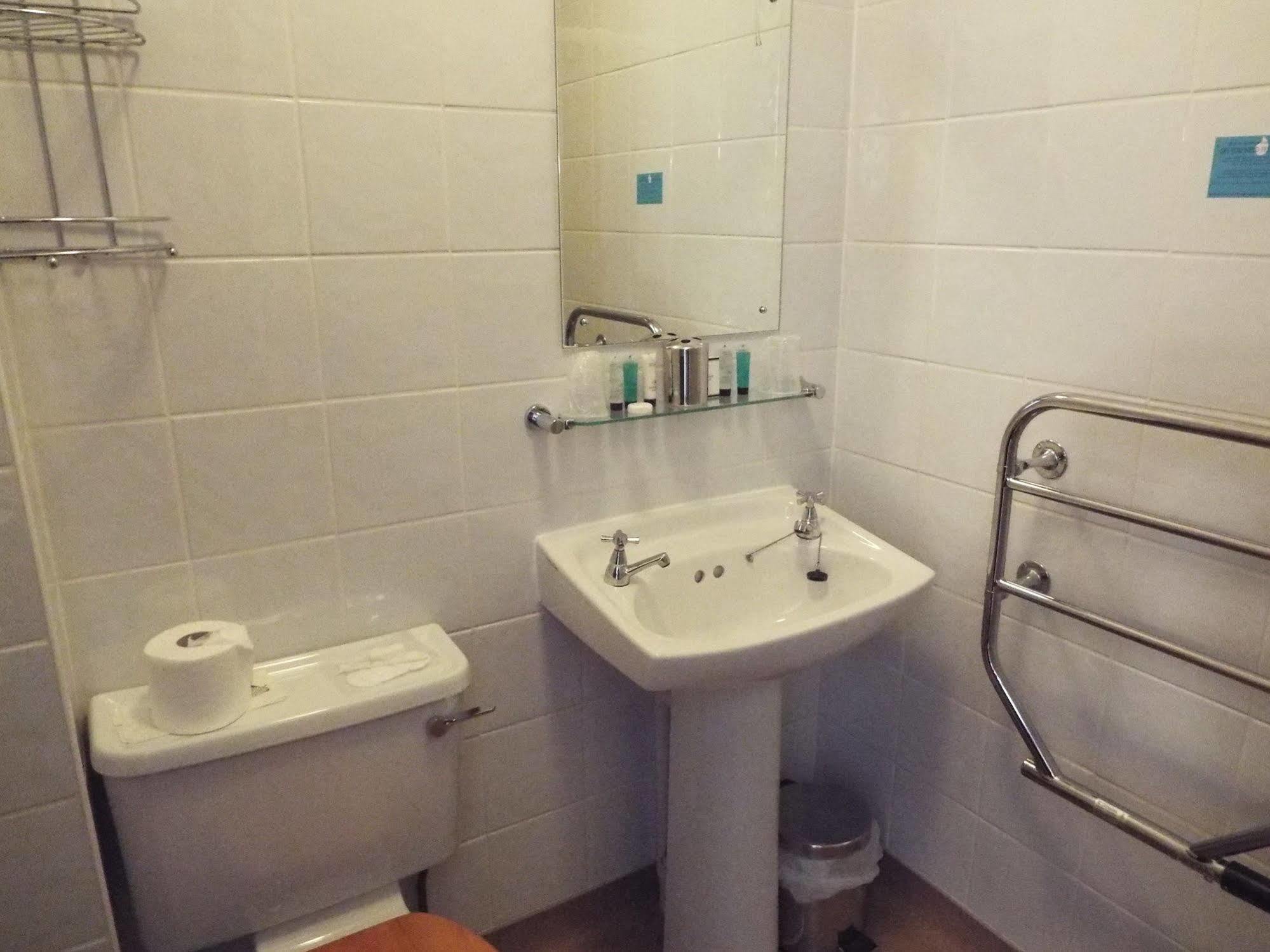 Maluth Lodge Great Yarmouth Esterno foto