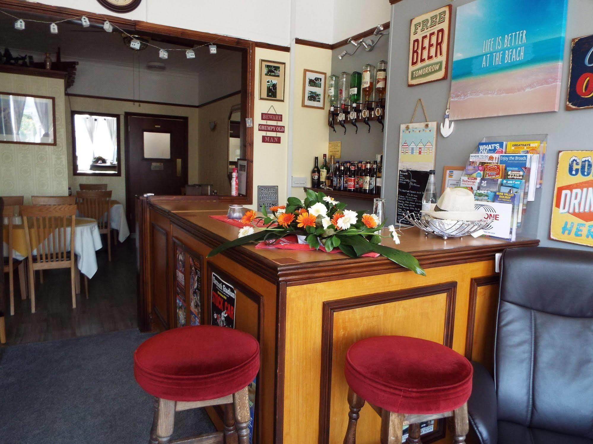 Maluth Lodge Great Yarmouth Esterno foto